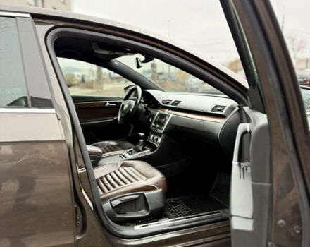 Коричневый Фольксваген Пассат, объемом двигателя 1.39 л и пробегом 199 тыс. км за 9999 $, фото 12 на Automoto.ua