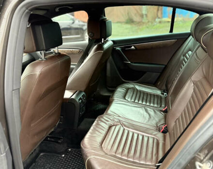 Коричневый Фольксваген Пассат, объемом двигателя 1.39 л и пробегом 199 тыс. км за 9999 $, фото 6 на Automoto.ua