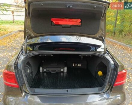 Коричневый Фольксваген Пассат, объемом двигателя 1.8 л и пробегом 247 тыс. км за 13500 $, фото 12 на Automoto.ua