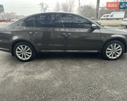 Коричневый Фольксваген Пассат, объемом двигателя 1.8 л и пробегом 107 тыс. км за 11500 $, фото 2 на Automoto.ua