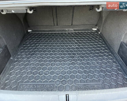 Коричневий Фольксваген Пассат, об'ємом двигуна 1.6 л та пробігом 280 тис. км за 9500 $, фото 10 на Automoto.ua