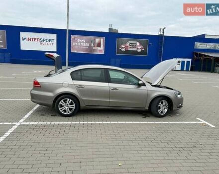 Коричневый Фольксваген Пассат, объемом двигателя 1.97 л и пробегом 222 тыс. км за 10200 $, фото 4 на Automoto.ua