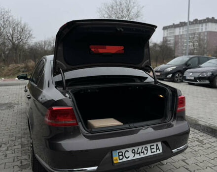 Коричневый Фольксваген Пассат, объемом двигателя 1.97 л и пробегом 301 тыс. км за 12500 $, фото 11 на Automoto.ua