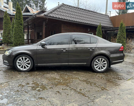 Коричневый Фольксваген Пассат, объемом двигателя 1.97 л и пробегом 209 тыс. км за 10950 $, фото 7 на Automoto.ua