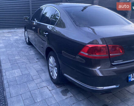 Фольксваген Пассат 2013 в Житомире на Automoto.ua Коричневый Фольксваген Пассат, объемом двигателя 2 л и пробегом 292 тыс. км за 11500 $, фото 4 на Automoto.ua