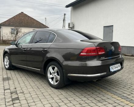 Коричневый Фольксваген Пассат, объемом двигателя 1.8 л и пробегом 206 тыс. км за 9500 $, фото 4 на Automoto.ua