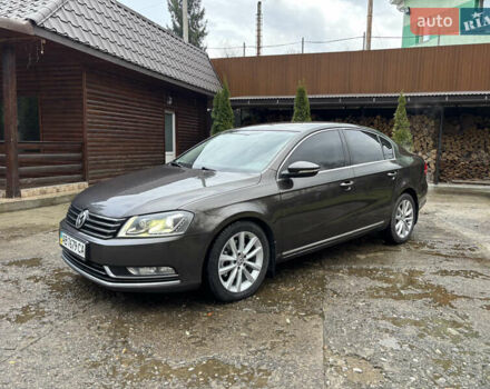 Коричневый Фольксваген Пассат, объемом двигателя 1.97 л и пробегом 209 тыс. км за 10950 $, фото 5 на Automoto.ua