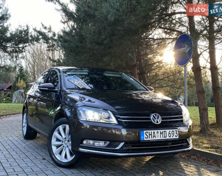 Коричневый Фольксваген Пассат, объемом двигателя 1.8 л и пробегом 330 тыс. км за 8999 $, фото 9 на Automoto.ua