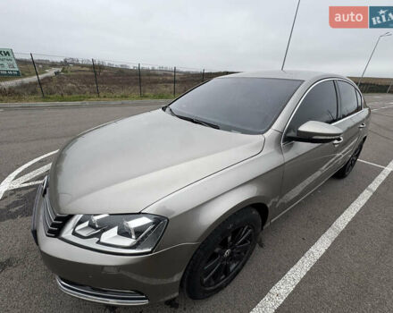 Коричневый Фольксваген Пассат, объемом двигателя 1.97 л и пробегом 266 тыс. км за 11500 $, фото 3 на Automoto.ua