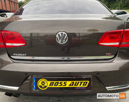 Коричневый Фольксваген Пассат, объемом двигателя 1.8 л и пробегом 278 тыс. км за 11300 $, фото 5 на Automoto.ua