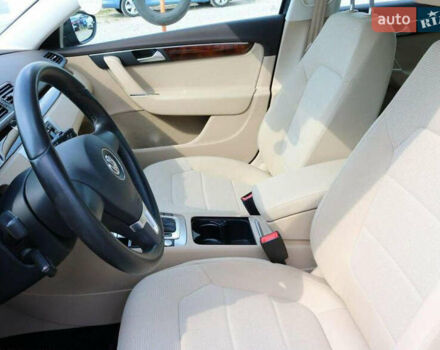 Коричневый Фольксваген Пассат, объемом двигателя 1.97 л и пробегом 268 тыс. км за 13200 $, фото 10 на Automoto.ua