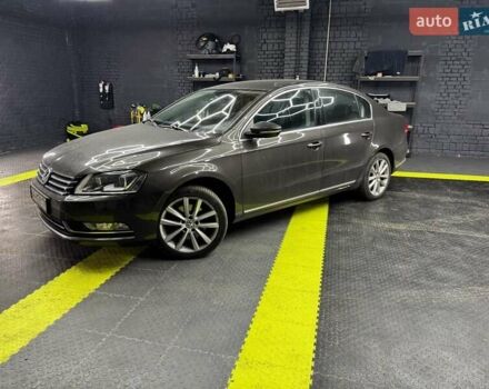 Коричневый Фольксваген Пассат, объемом двигателя 1.8 л и пробегом 104 тыс. км за 10999 $, фото 6 на Automoto.ua