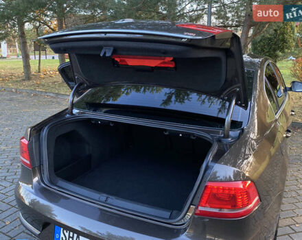 Коричневый Фольксваген Пассат, объемом двигателя 1.8 л и пробегом 330 тыс. км за 8999 $, фото 54 на Automoto.ua