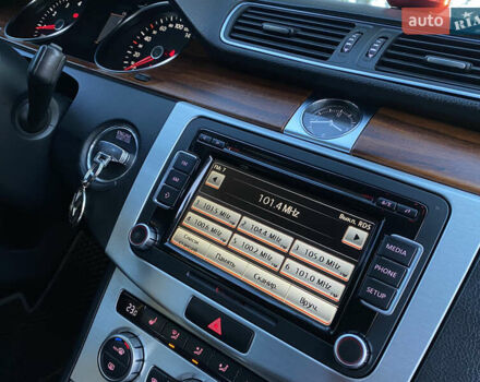 Коричневый Фольксваген Пассат, объемом двигателя 1.8 л и пробегом 330 тыс. км за 8999 $, фото 44 на Automoto.ua