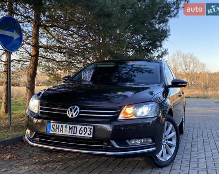 Коричневый Фольксваген Пассат, объемом двигателя 1.8 л и пробегом 330 тыс. км за 8999 $, фото 18 на Automoto.ua