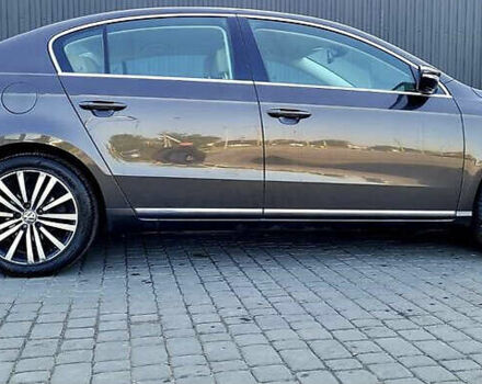 Коричневый Фольксваген Пассат, объемом двигателя 1.97 л и пробегом 268 тыс. км за 13200 $, фото 4 на Automoto.ua