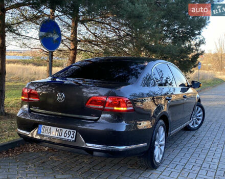 Коричневый Фольксваген Пассат, объемом двигателя 1.8 л и пробегом 330 тыс. км за 8999 $, фото 21 на Automoto.ua