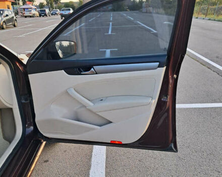 Коричневый Фольксваген Пассат, объемом двигателя 1.97 л и пробегом 206 тыс. км за 11400 $, фото 18 на Automoto.ua