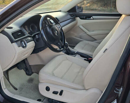 Коричневый Фольксваген Пассат, объемом двигателя 1.97 л и пробегом 206 тыс. км за 11400 $, фото 11 на Automoto.ua