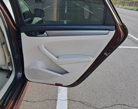 Коричневый Фольксваген Пассат, объемом двигателя 1.97 л и пробегом 206 тыс. км за 11400 $, фото 14 на Automoto.ua