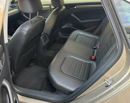 Коричневый Фольксваген Пассат, объемом двигателя 1.8 л и пробегом 126 тыс. км за 11500 $, фото 47 на Automoto.ua