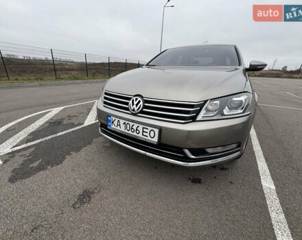 Коричневый Фольксваген Пассат, объемом двигателя 1.97 л и пробегом 266 тыс. км за 11500 $, фото 2 на Automoto.ua