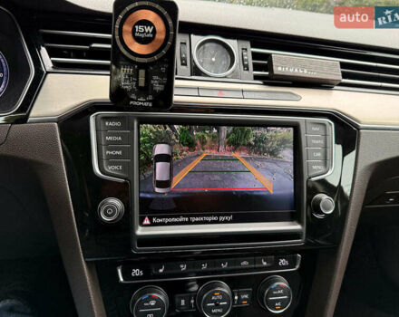 Коричневый Фольксваген Пассат, объемом двигателя 2 л и пробегом 226 тыс. км за 17990 $, фото 3 на Automoto.ua