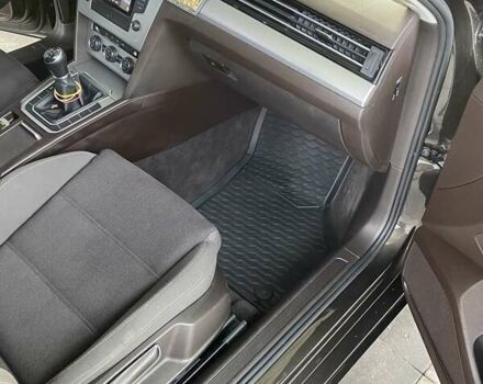 Коричневий Фольксваген Пассат, об'ємом двигуна 2 л та пробігом 182 тис. км за 17500 $, фото 3 на Automoto.ua