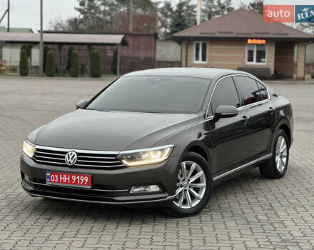 Коричневый Фольксваген Пассат, объемом двигателя 2 л и пробегом 200 тыс. км за 15950 $, фото 33 на Automoto.ua