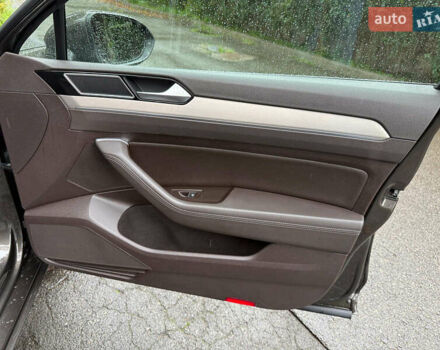 Коричневый Фольксваген Пассат, объемом двигателя 2 л и пробегом 226 тыс. км за 17990 $, фото 10 на Automoto.ua