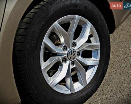 Коричневый Фольксваген Пассат, объемом двигателя 1.8 л и пробегом 185 тыс. км за 11800 $, фото 4 на Automoto.ua