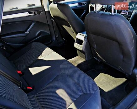 Коричневый Фольксваген Пассат, объемом двигателя 1.8 л и пробегом 185 тыс. км за 11800 $, фото 13 на Automoto.ua