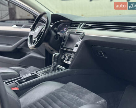 Коричневый Фольксваген Пассат, объемом двигателя 2 л и пробегом 200 тыс. км за 15950 $, фото 22 на Automoto.ua