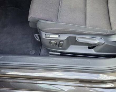 Коричневый Фольксваген Пассат, объемом двигателя 1.6 л и пробегом 220 тыс. км за 16000 $, фото 19 на Automoto.ua