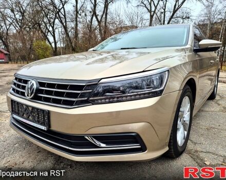 Коричневый Фольксваген Пассат, объемом двигателя 1.8 л и пробегом 195 тыс. км за 11900 $, фото 2 на Automoto.ua