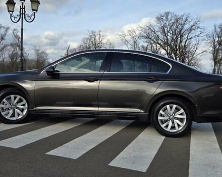 Коричневый Фольксваген Пассат, объемом двигателя 1.6 л и пробегом 220 тыс. км за 16000 $, фото 7 на Automoto.ua