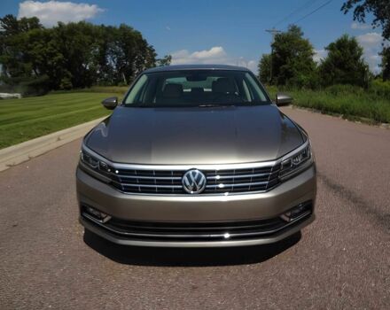 Коричневий Фольксваген Пассат, об'ємом двигуна 1.8 л та пробігом 56 тис. км за 5500 $, фото 1 на Automoto.ua