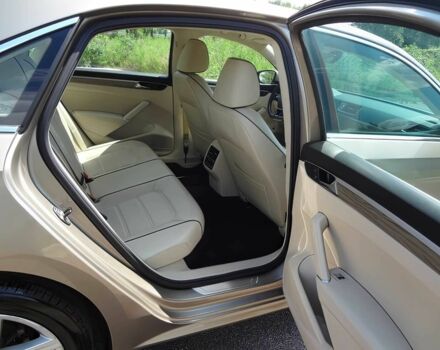 Коричневий Фольксваген Пассат, об'ємом двигуна 1.8 л та пробігом 56 тис. км за 5500 $, фото 11 на Automoto.ua