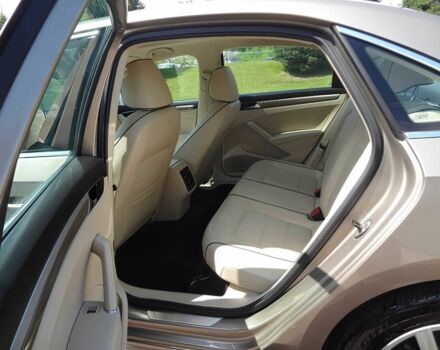 Коричневий Фольксваген Пассат, об'ємом двигуна 1.8 л та пробігом 56 тис. км за 5500 $, фото 10 на Automoto.ua