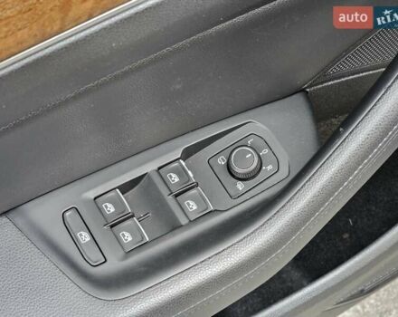 Коричневий Фольксваген Пассат, об'ємом двигуна 1.97 л та пробігом 188 тис. км за 19999 $, фото 17 на Automoto.ua