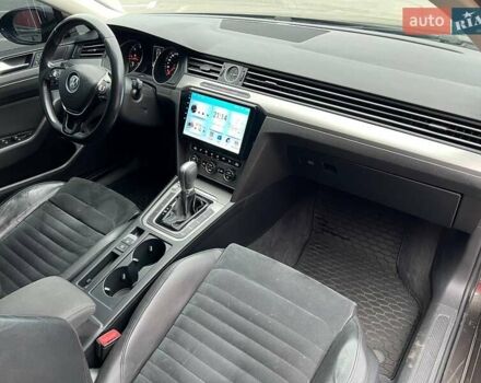 Коричневый Фольксваген Пассат, объемом двигателя 1.97 л и пробегом 185 тыс. км за 17000 $, фото 14 на Automoto.ua