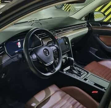 Коричневый Фольксваген Пассат, объемом двигателя 1.8 л и пробегом 42 тыс. км за 27000 $, фото 5 на Automoto.ua