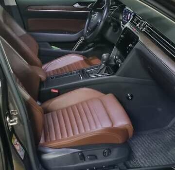 Коричневый Фольксваген Пассат, объемом двигателя 1.8 л и пробегом 42 тыс. км за 27000 $, фото 6 на Automoto.ua