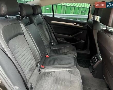 Коричневый Фольксваген Пассат, объемом двигателя 1.97 л и пробегом 185 тыс. км за 17000 $, фото 18 на Automoto.ua