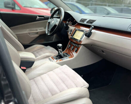 Коричневый Фольксваген Пассат, объемом двигателя 1.98 л и пробегом 186 тыс. км за 5900 $, фото 8 на Automoto.ua