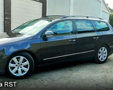 Коричневий Фольксваген Пассат, об'ємом двигуна 2 л та пробігом 210 тис. км за 5200 $, фото 1 на Automoto.ua