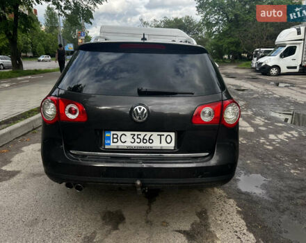 Коричневий Фольксваген Пассат, об'ємом двигуна 2 л та пробігом 300 тис. км за 5300 $, фото 1 на Automoto.ua