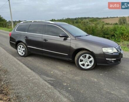 Коричневый Фольксваген Пассат, объемом двигателя 1.97 л и пробегом 264 тыс. км за 7200 $, фото 7 на Automoto.ua