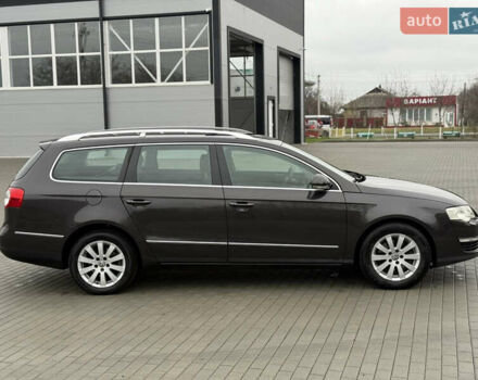 Коричневый Фольксваген Пассат, объемом двигателя 2 л и пробегом 280 тыс. км за 4999 $, фото 3 на Automoto.ua