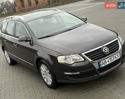 Коричневый Фольксваген Пассат, объемом двигателя 2 л и пробегом 280 тыс. км за 4999 $, фото 2 на Automoto.ua